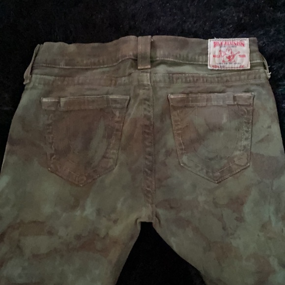 True Religion Jeans - WNS - size 31 - Picture 4 of 4